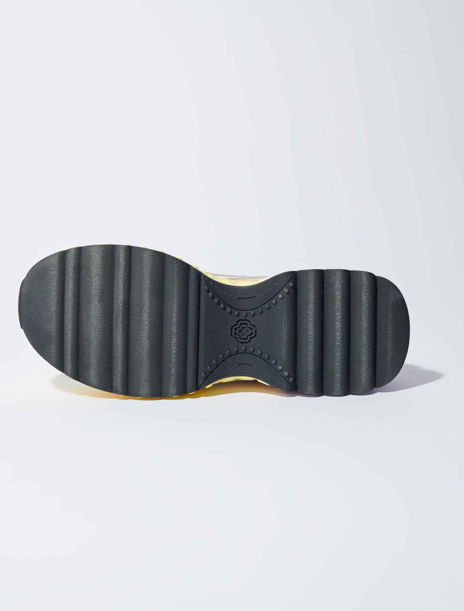 M Sneakers Gradient