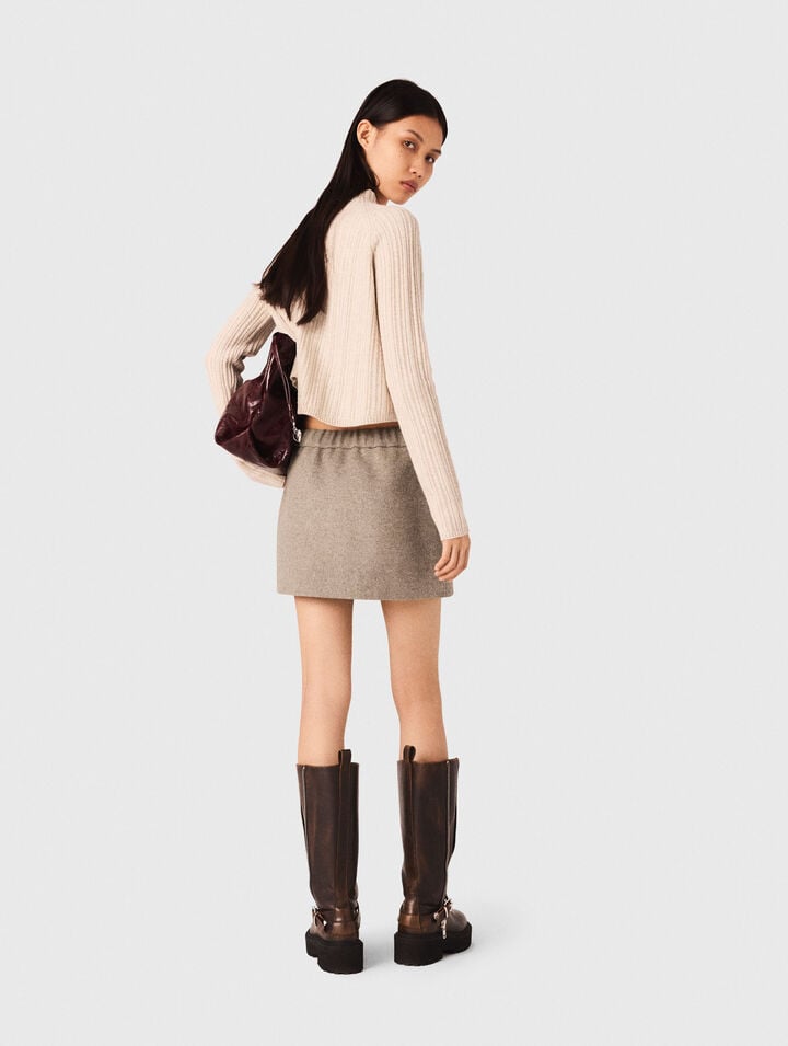 Cropped cable-knit jumper