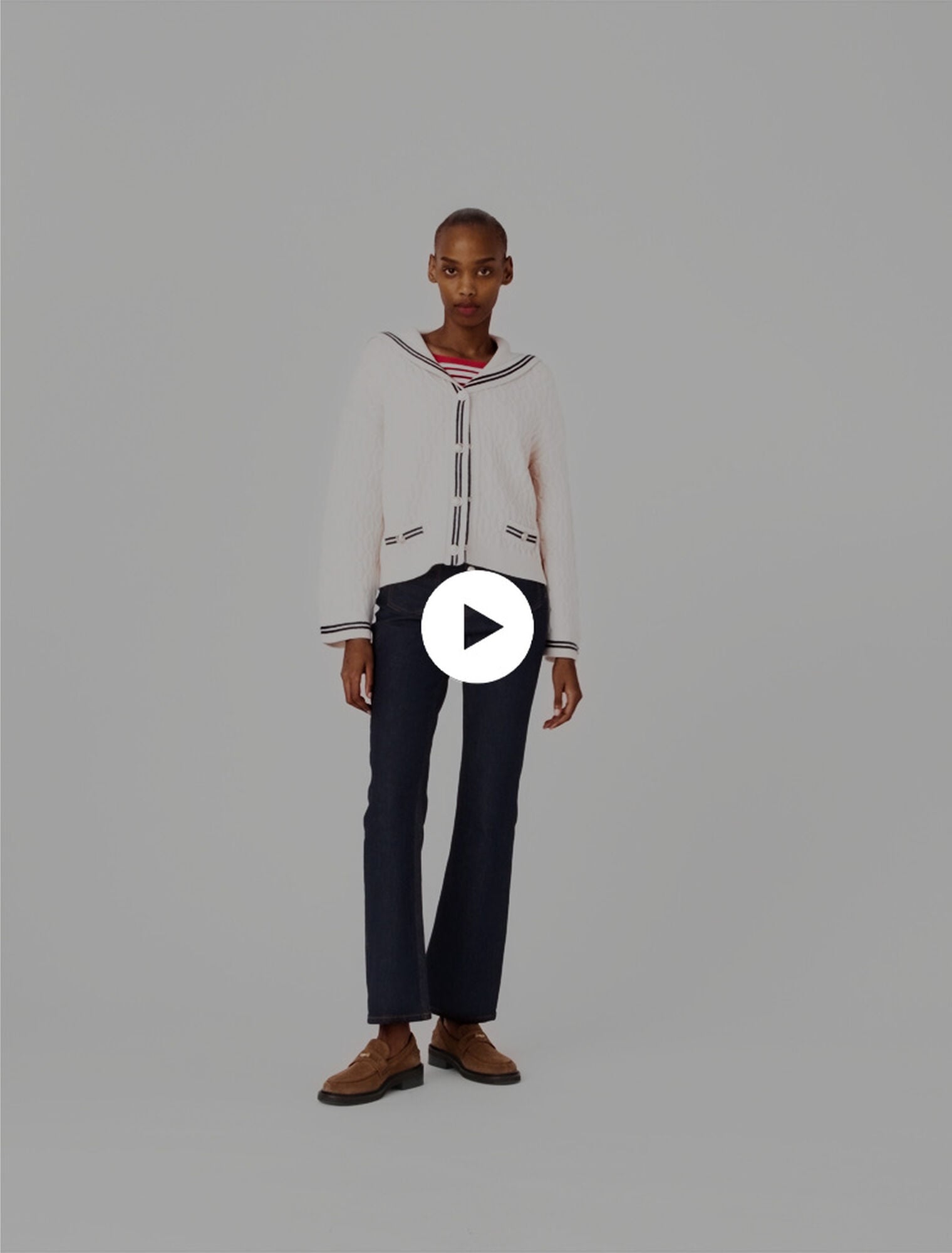 Denim jeans with pockets