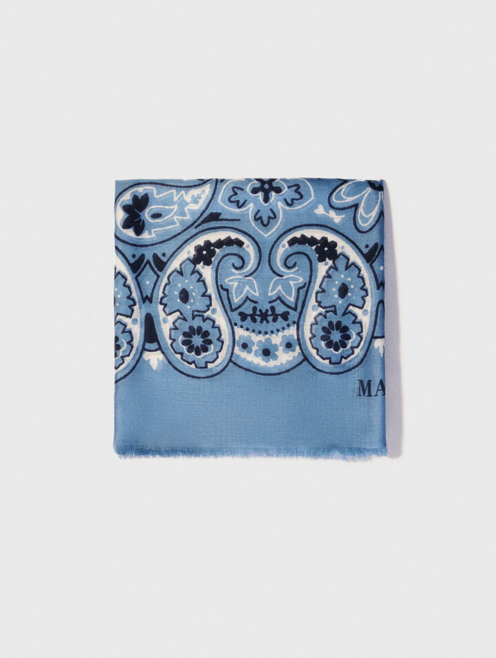 Bandana print shawl