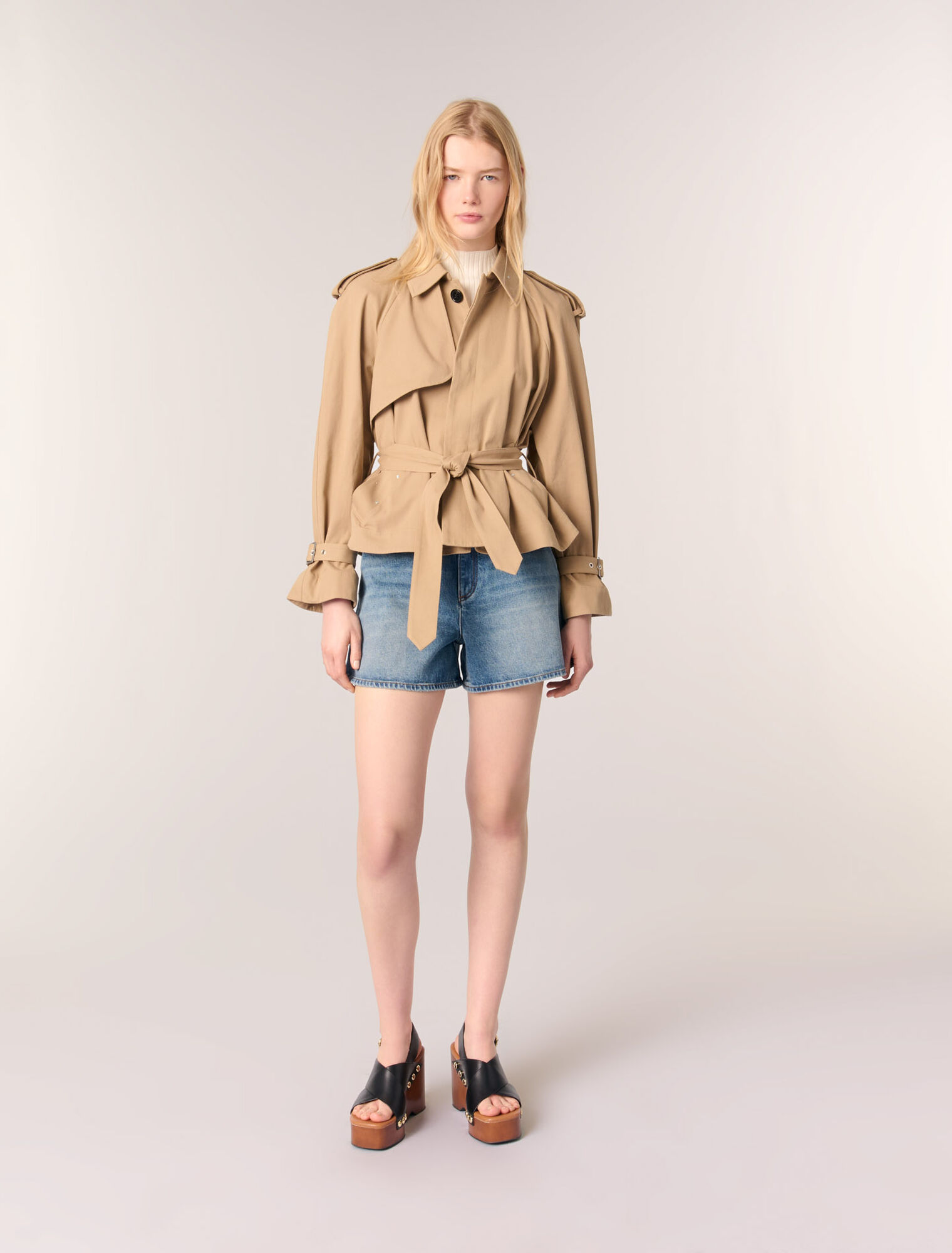 Short studded trench coat