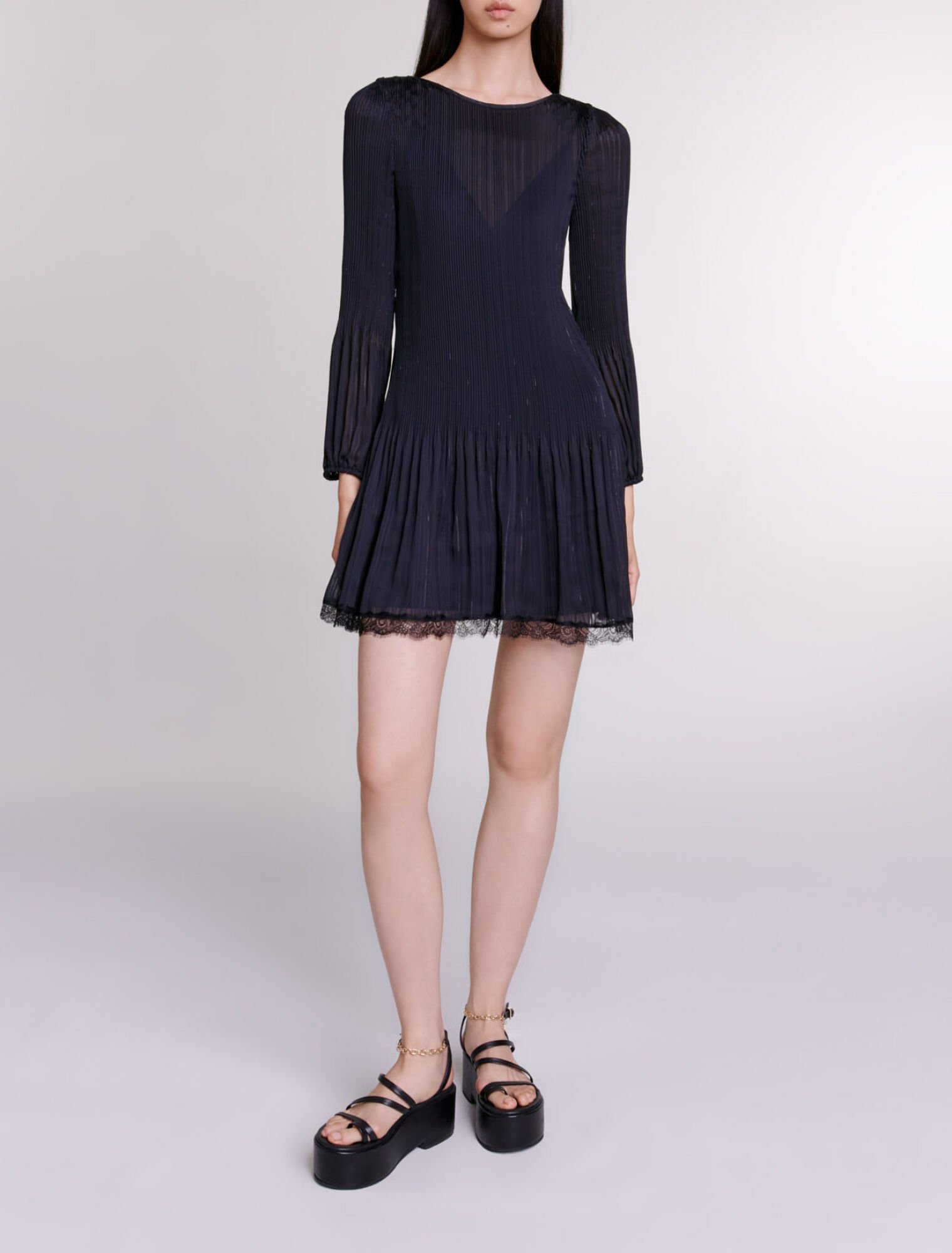 Short pleated dress