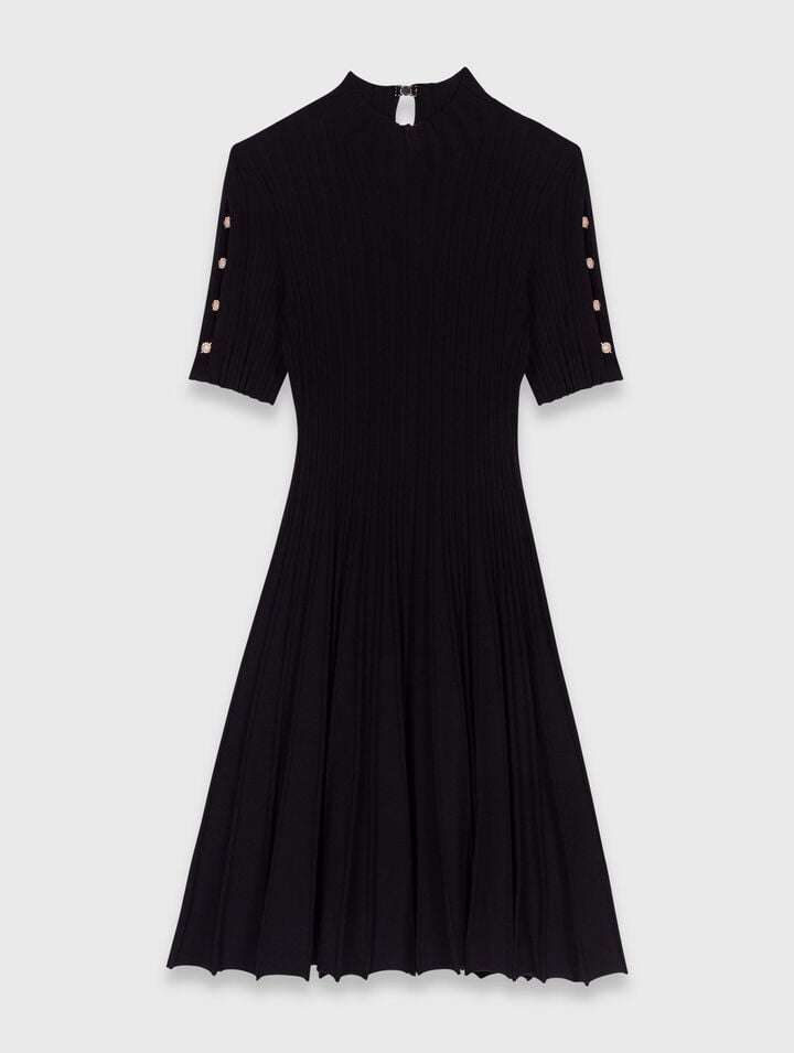 Short knit dress