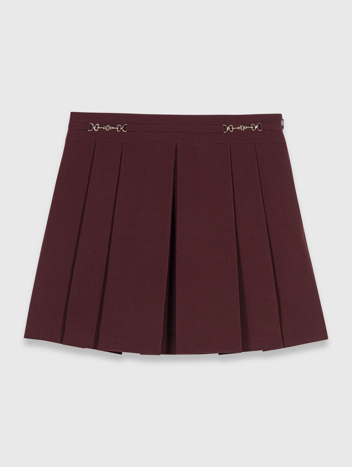 Short pleated skirt