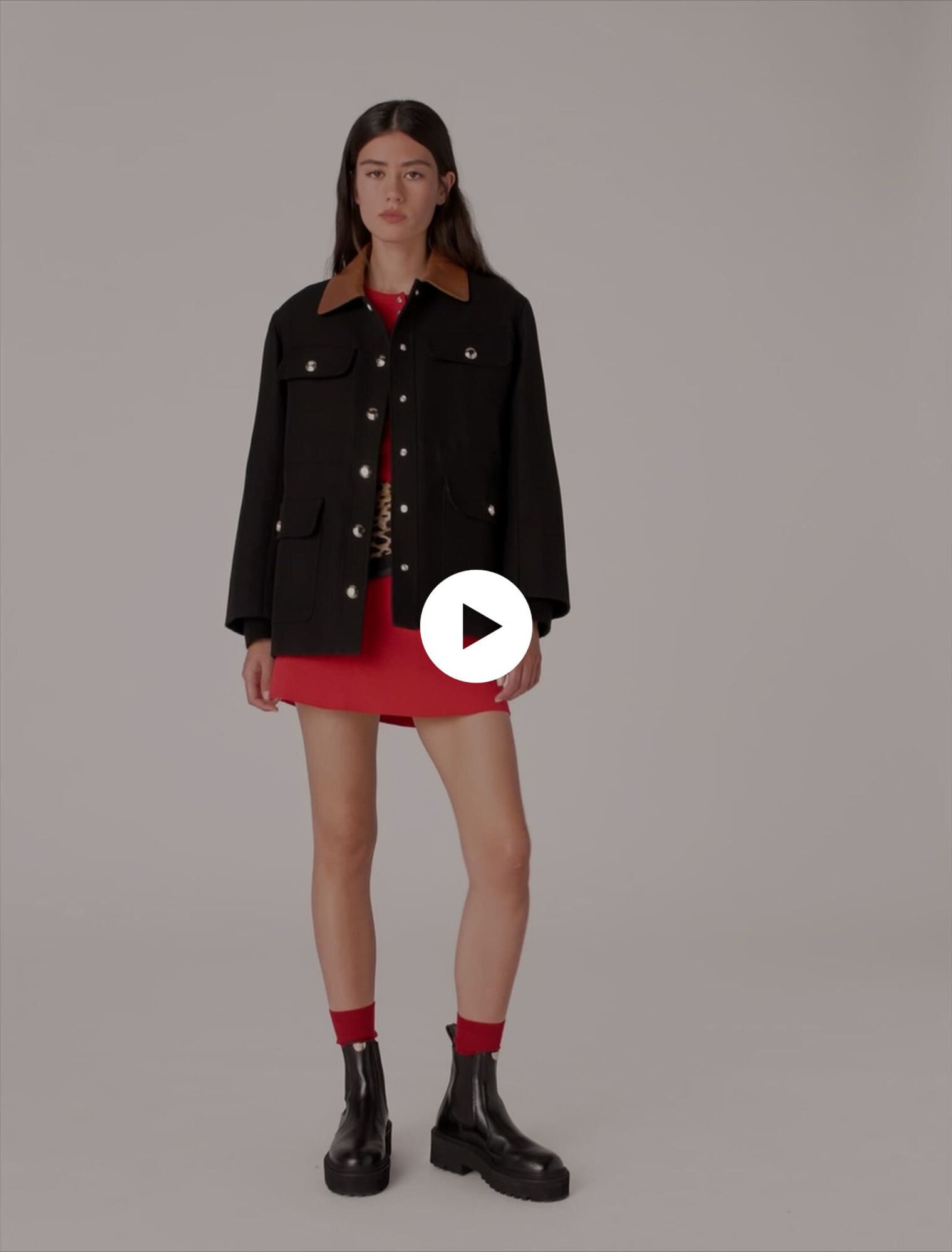 Parka with leather collar