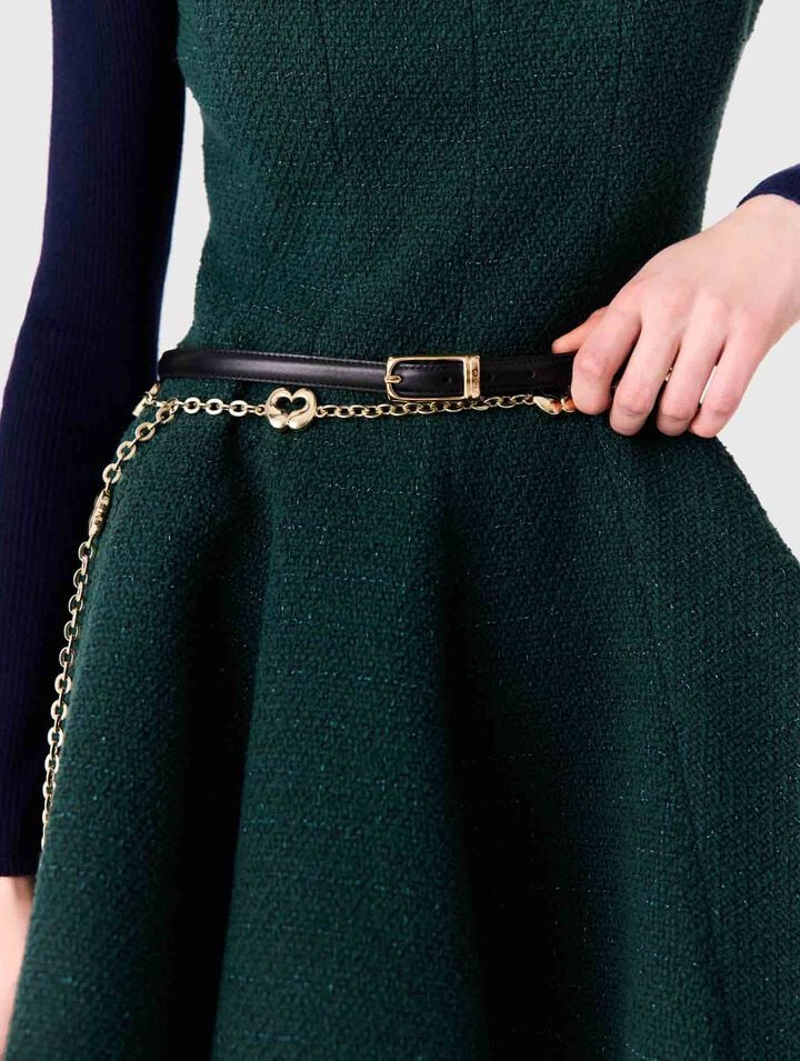 Chain belt with logo details