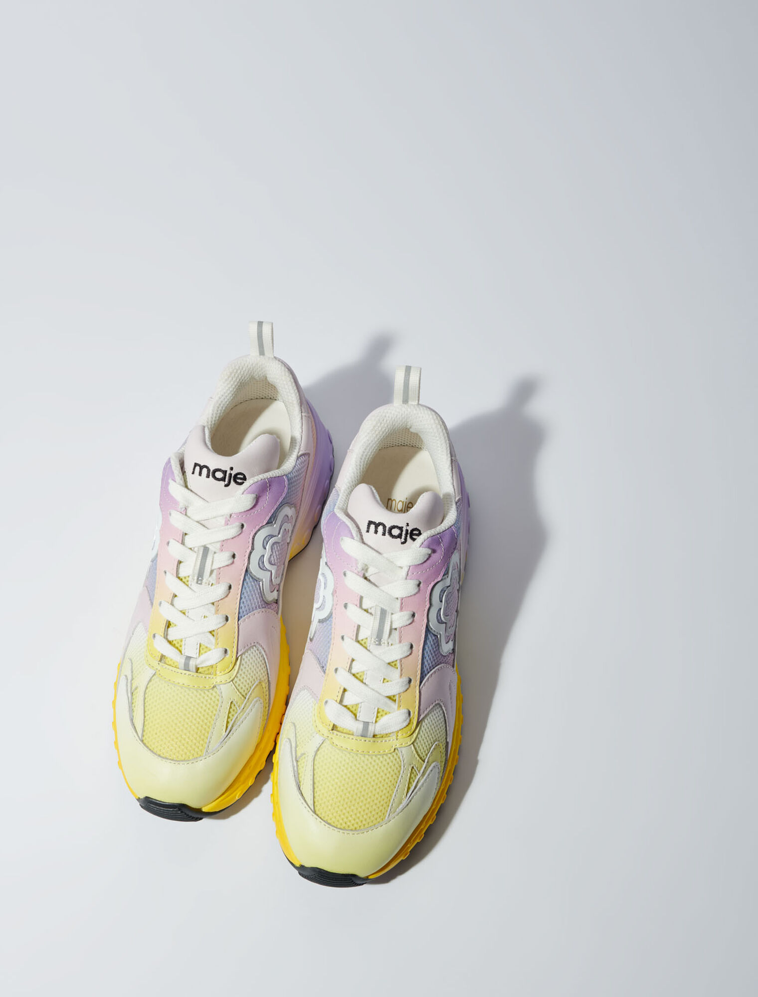 M Sneakers Gradient