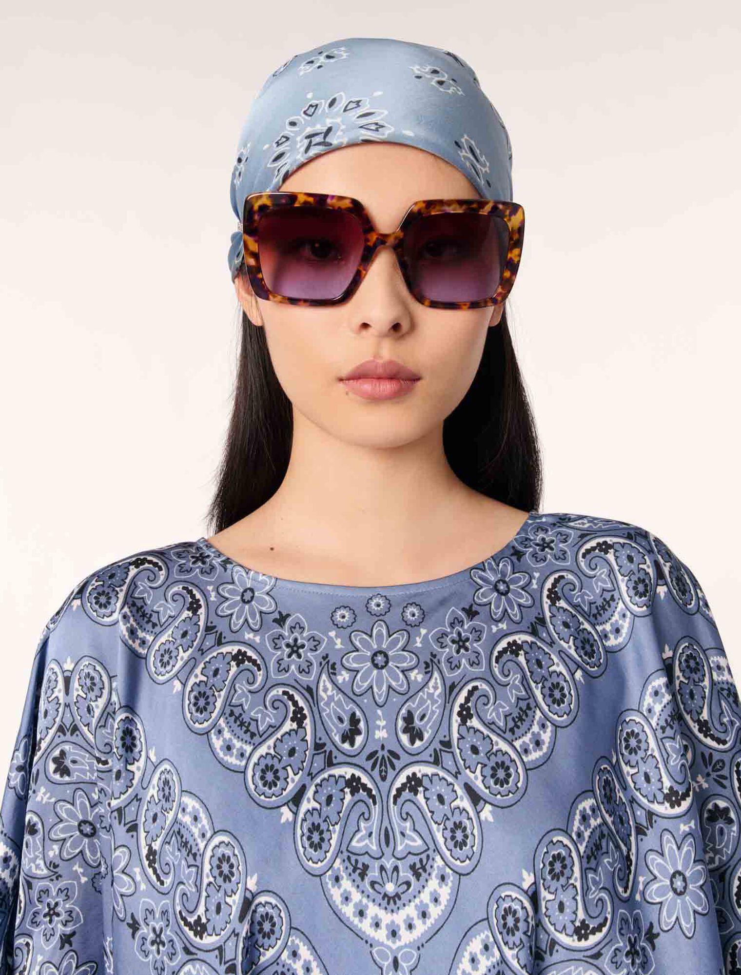 Bandana print scarf