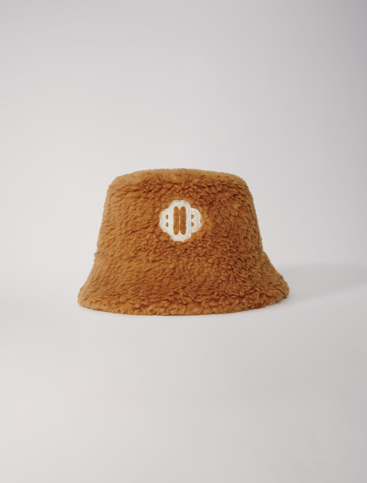 Fake fur Clover bucket hat