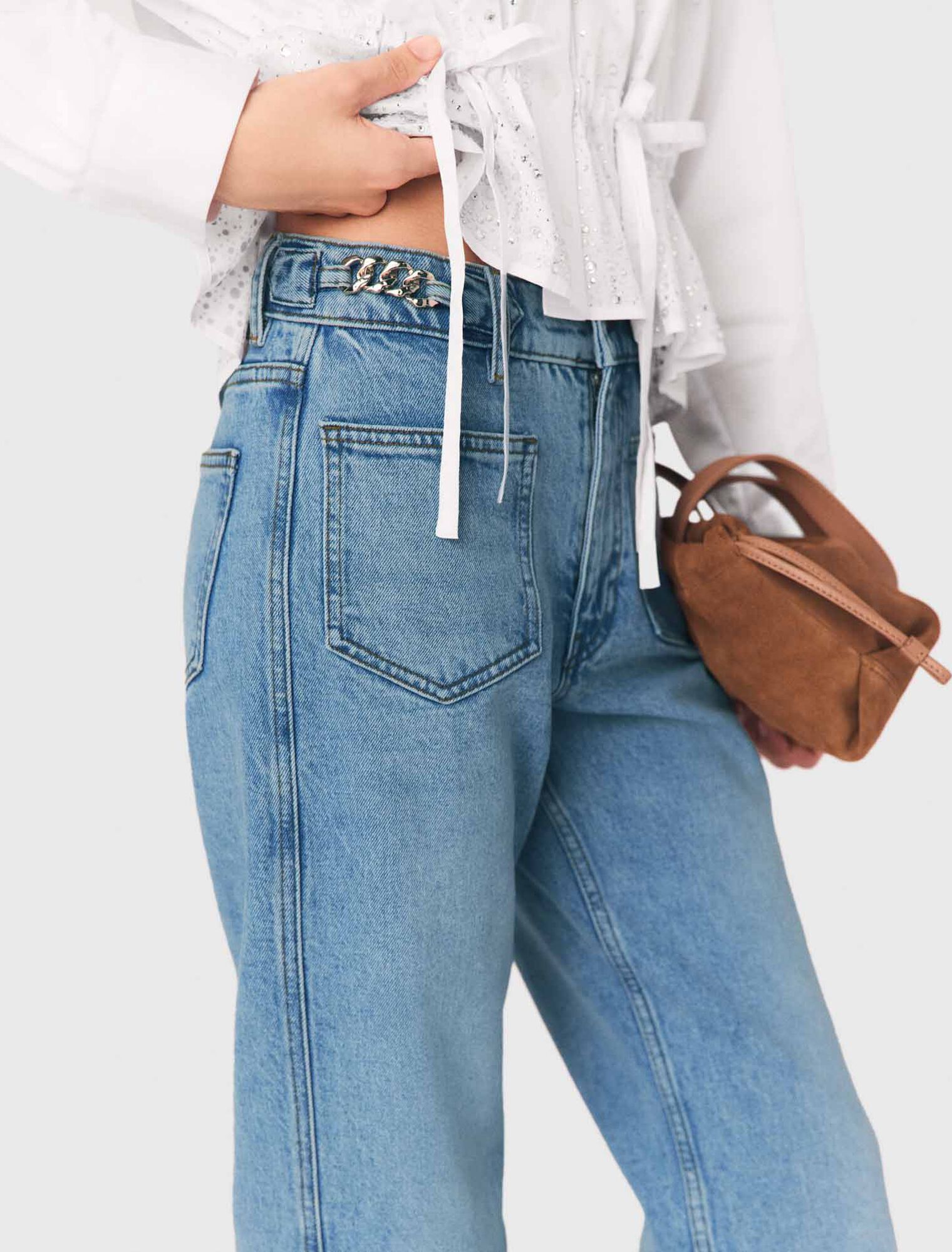 Straight jeans with chains