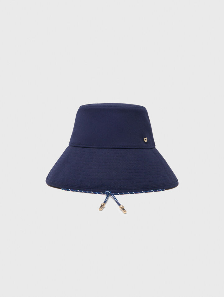 Cotton floppy hat with cord