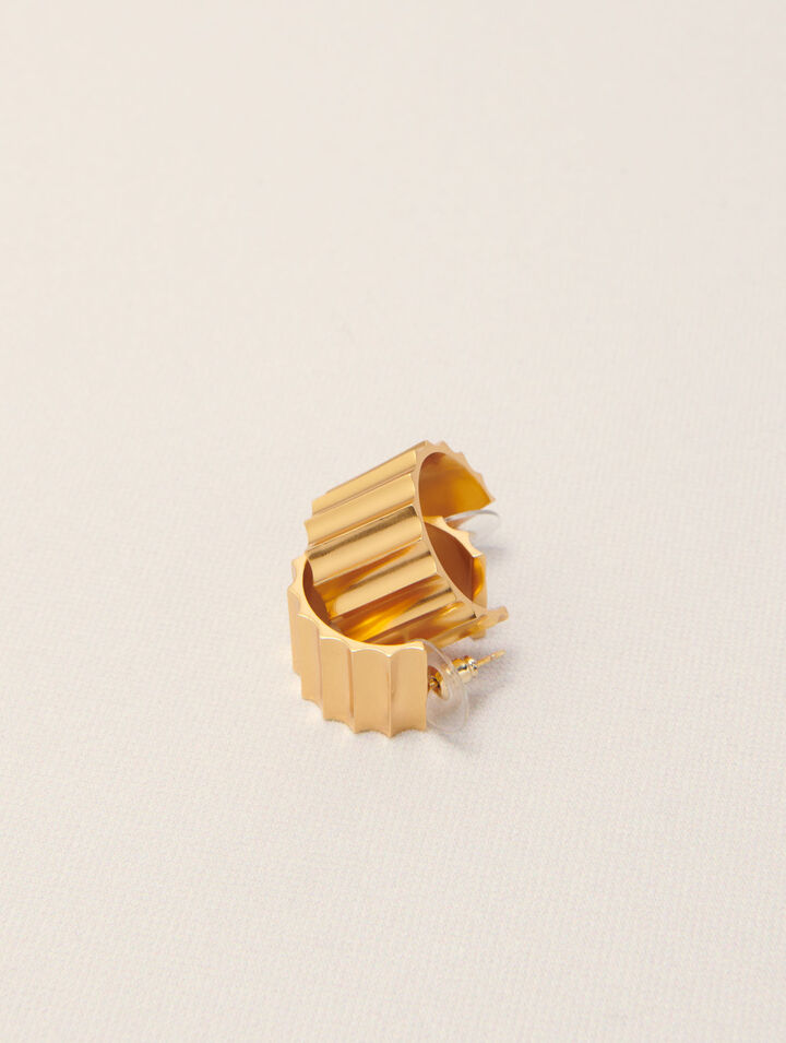 Tapered gold mini hoop earrings