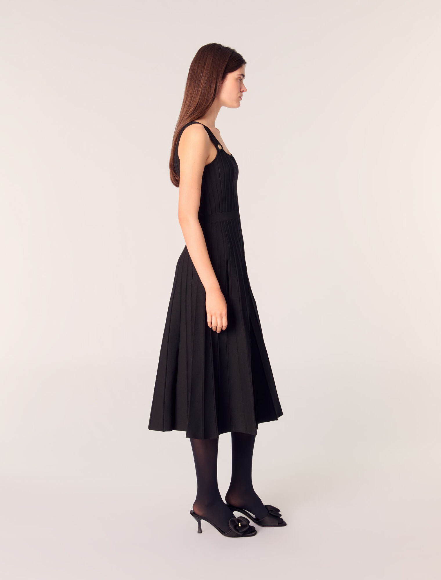 Pleated knit midi dress